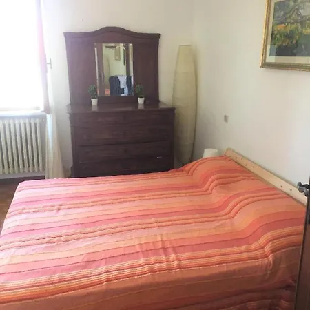 Zene Villa Montu Beccaria